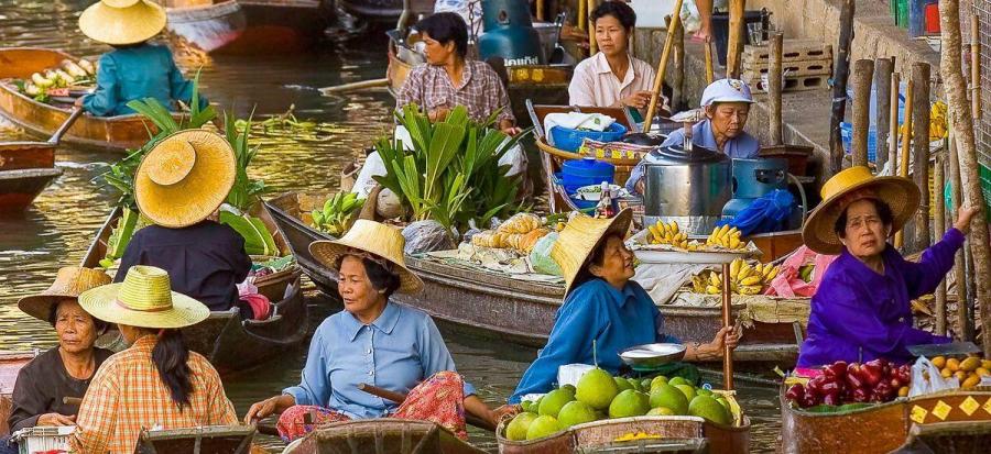 Schwimmender Markt in Bangkok